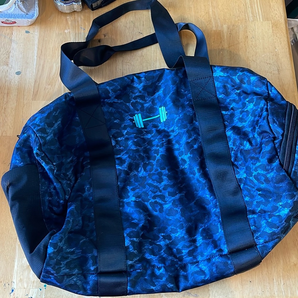 Barbella duffle bag